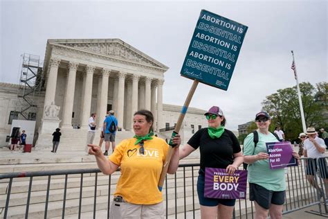 Supreme Court asked to preserve abortion pill access rules